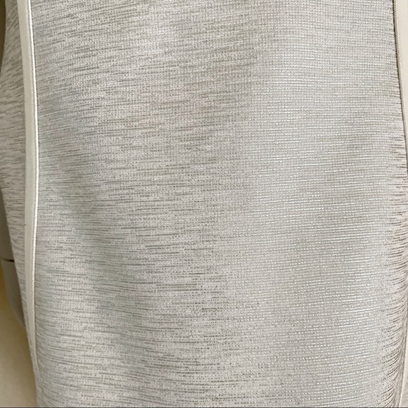 TOPSHOP Knit Fit & Flare Skater Dress Open Back Zipper White Shimmer Metallic - Picture 14 of 16